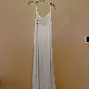 *NWT* never worn long white maxi dress
